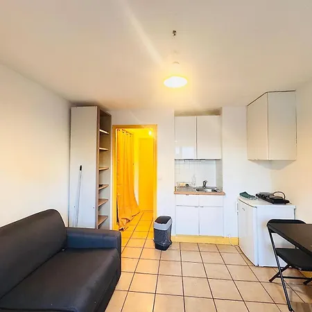 Ngoma Immobilier N18 Proche Gare Apartment